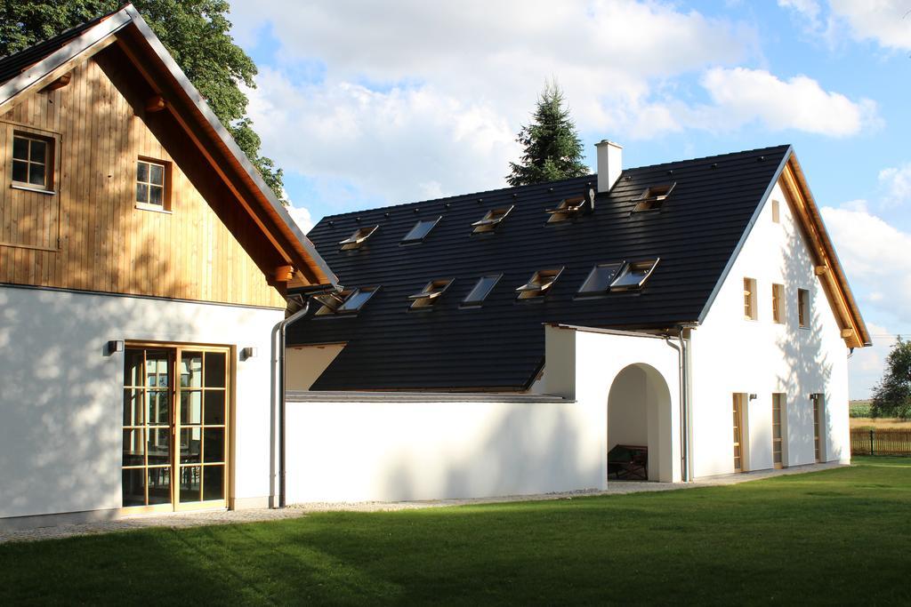 Hotel Penzion Fortovna Castrov Zewnętrze zdjęcie