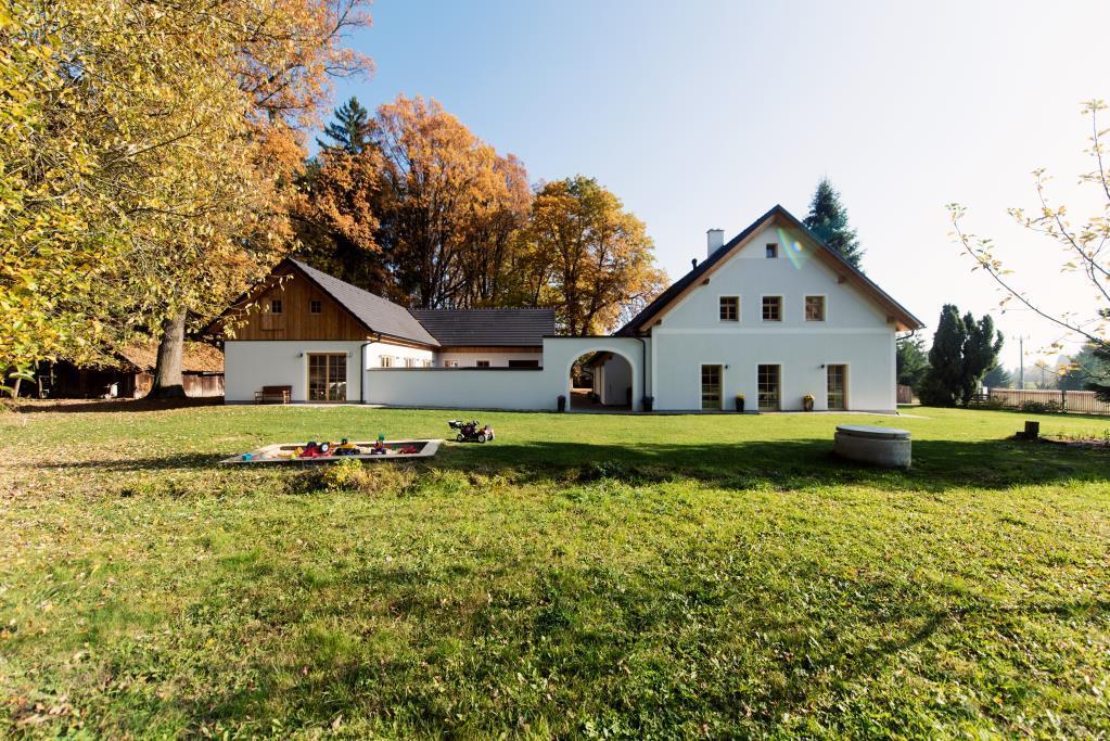 Hotel Penzion Fortovna Castrov Zewnętrze zdjęcie